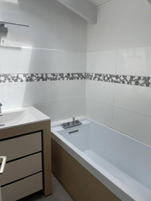 Maison De Charme A La Couarde-Sur-Mer Extérieur photo